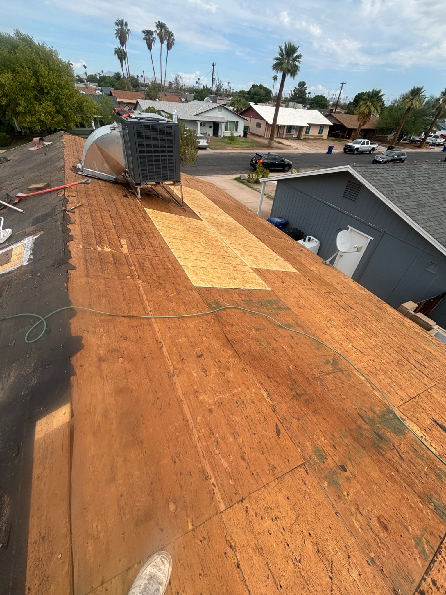 Completed asphalt shingle roof